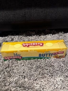 VIRAL BUTTER 🧈 Squeezy by Sunny Days! BNWT
